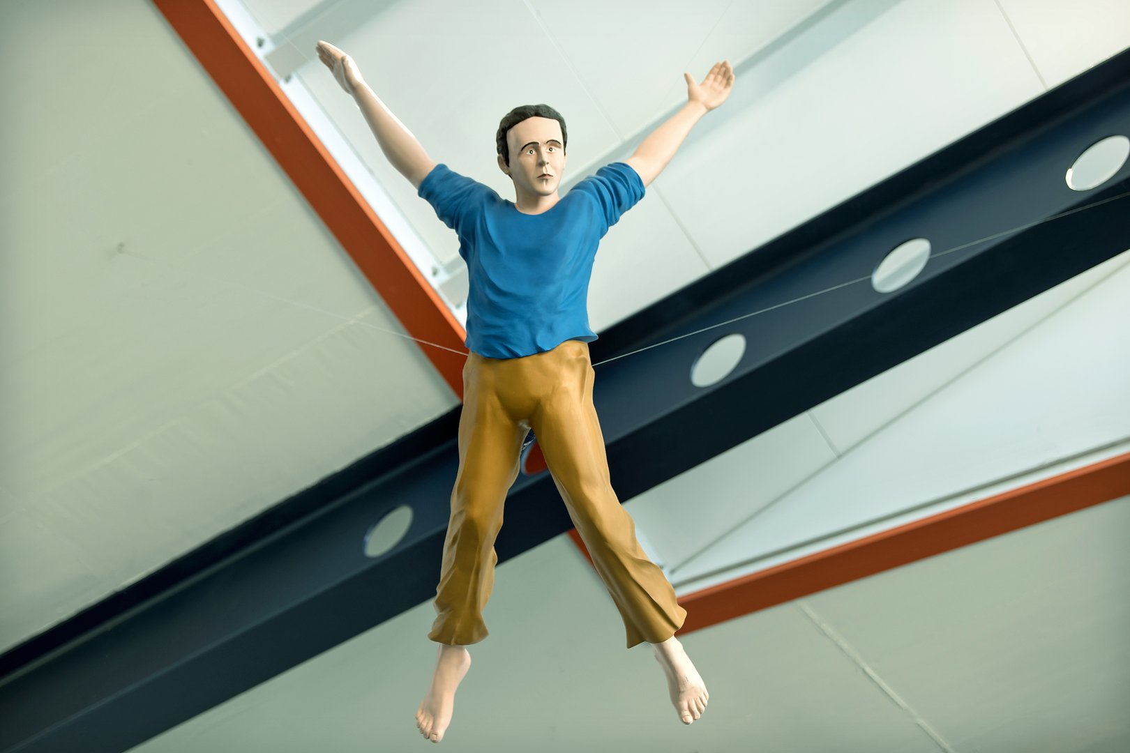 Jonathan Borofsky: Flying Man / „I dream I could Fly“, um 1985, installiert 2000