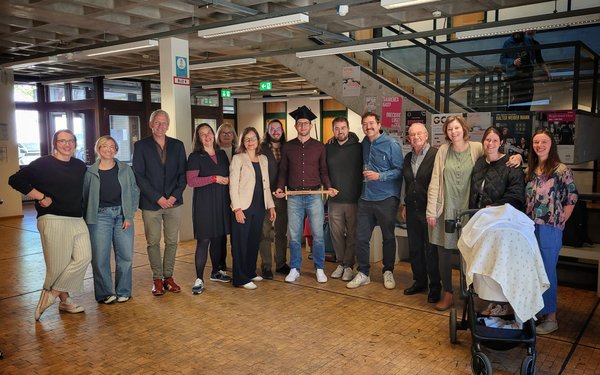 Empfang nach der Disputation im geographischen Institut
