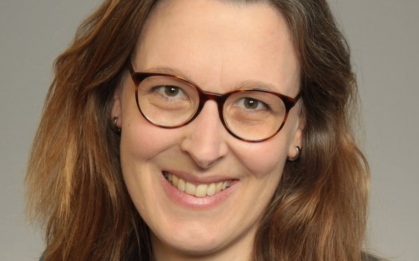 Portrait Frau Dr. Vera Jahn