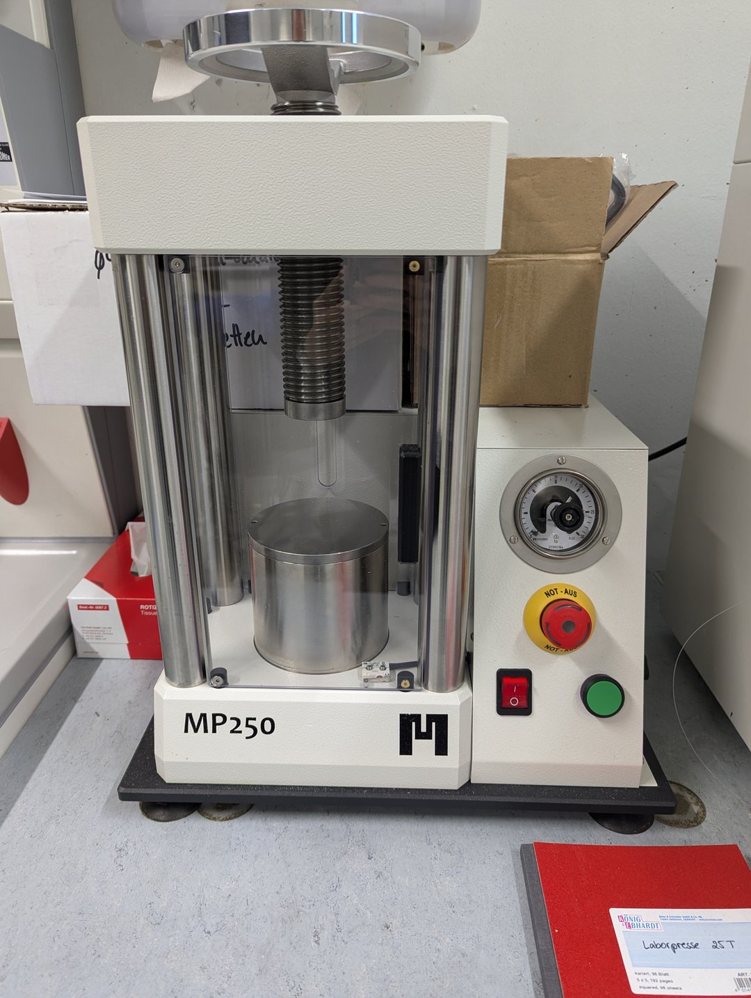Laborpresse