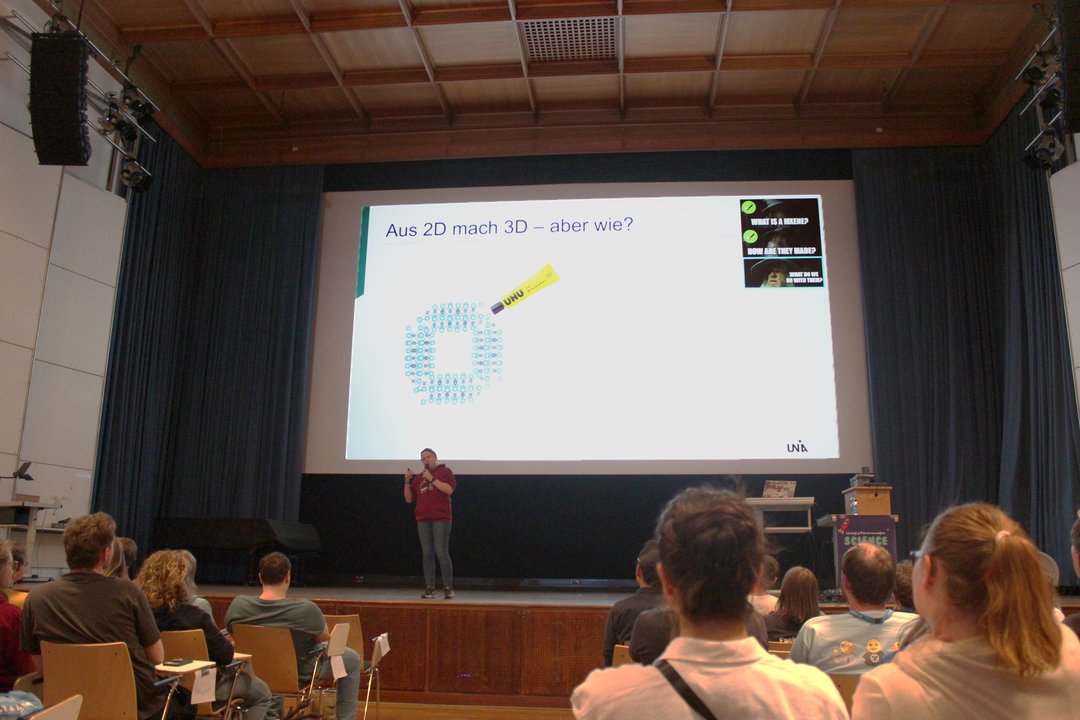 Michéle Scholl at Science Slam
