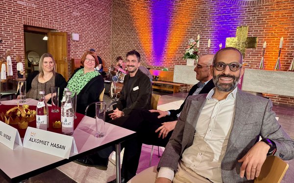 W��rde & Stigma 03